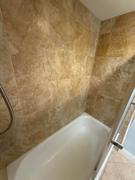 Building Photo - 2400 S Ocean Dr