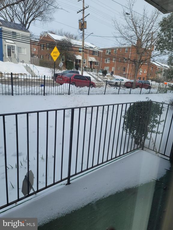 Building Photo - 625 Chesapeake St SE