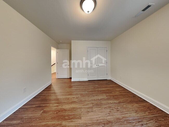 Building Photo - 14121 Singing Creek Ln