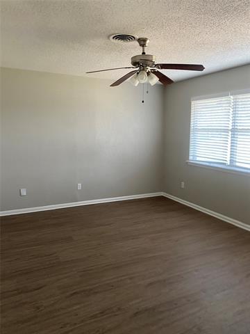 Building Photo - 4927 Eastgate Cir