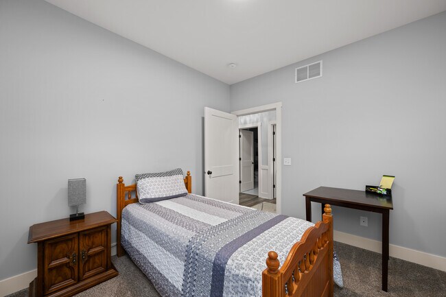 Building Photo - 6795 Genesis Way