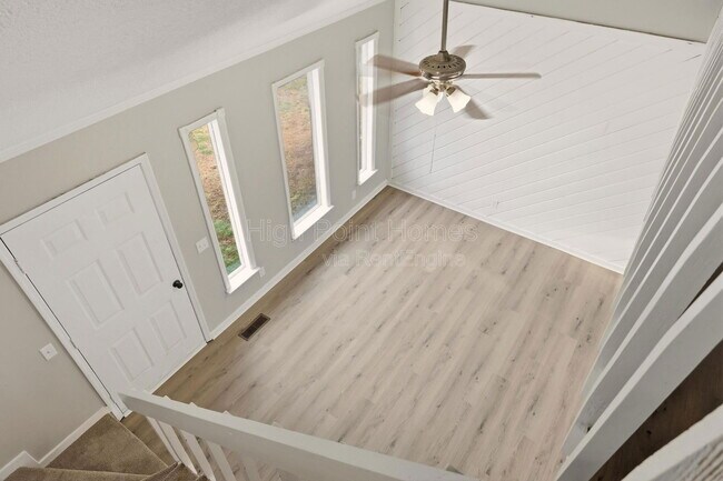 Building Photo - 90 Park St