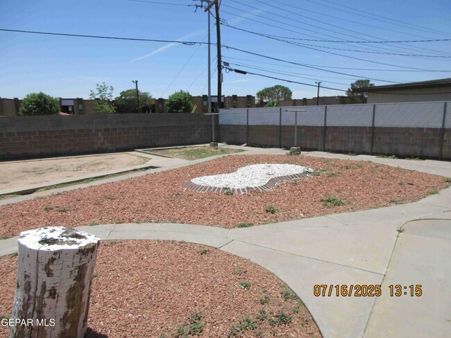 Building Photo - 6540 Cheyenne Trail