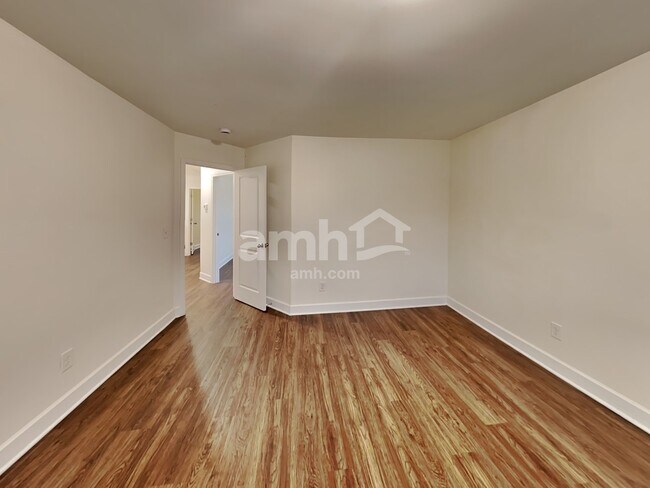 Building Photo - 535 Drema Ct