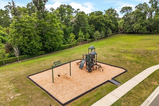 Building Photo - 1020 River Otter Wy