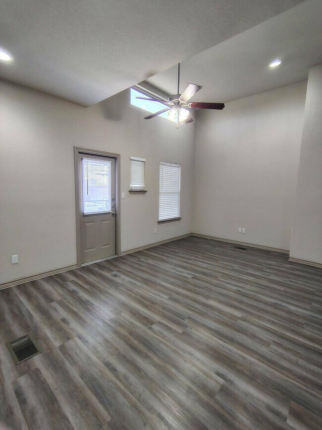 Living Room - Tinsley Place