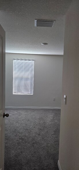 Building Photo - 35288 Spruce Knob Ct