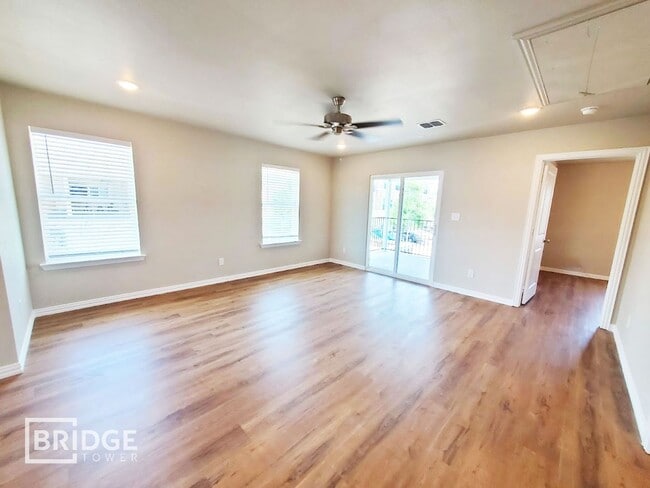 Building Photo - CYPRESS PLAN