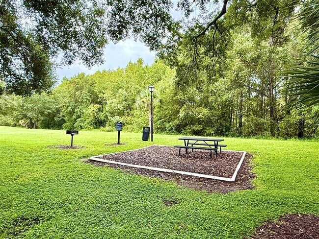 Building Photo - 3846 Bay Club Cir