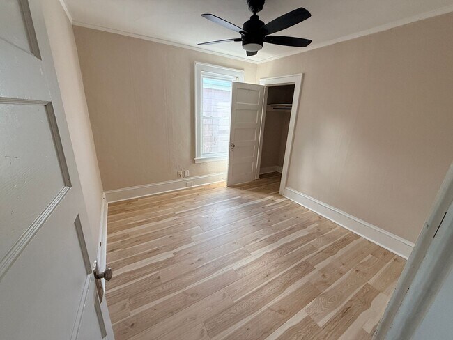 Building Photo - 100 Green St