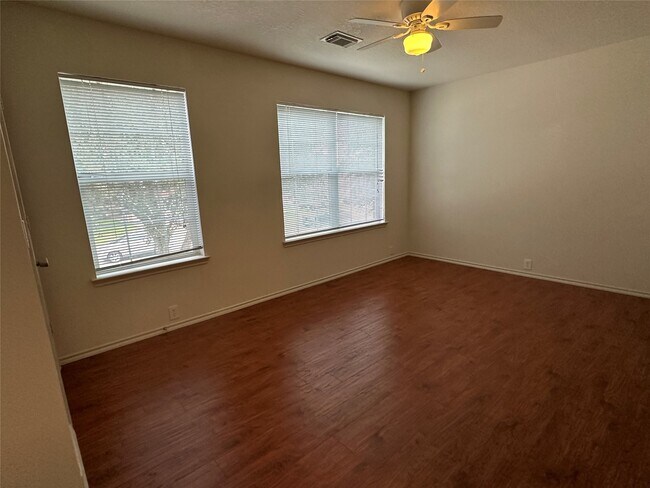 Building Photo - 14915 Sugar Sands Dr