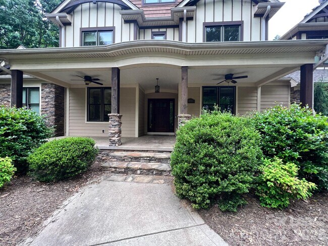 Building Photo - 8994 Azalea Rd
