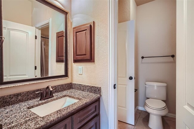 Building Photo - 207 Maxwell Way