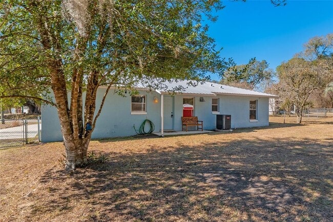 Building Photo - 3851 SE 66th Pl