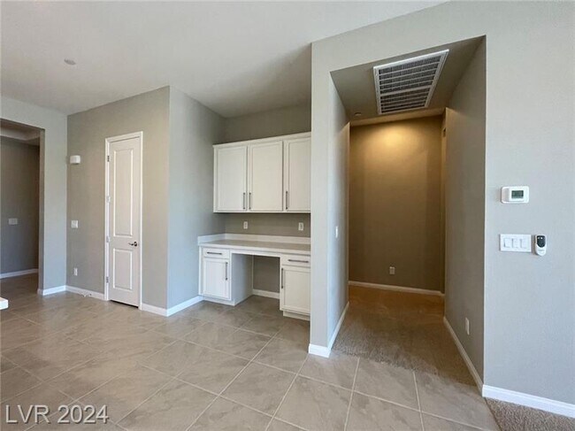 Building Photo - 11622 Hatchling Ave