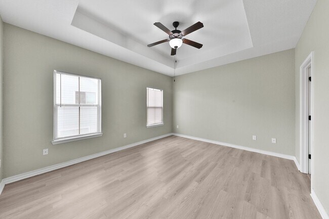 Building Photo - Five Points 4 bedroom home