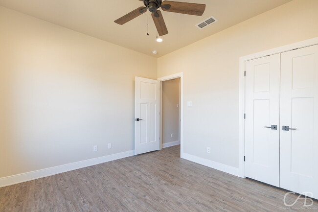 Building Photo - For Lease