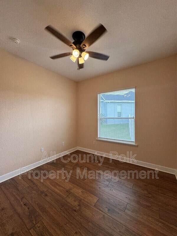 Building Photo - 2948 Vintage View Cir