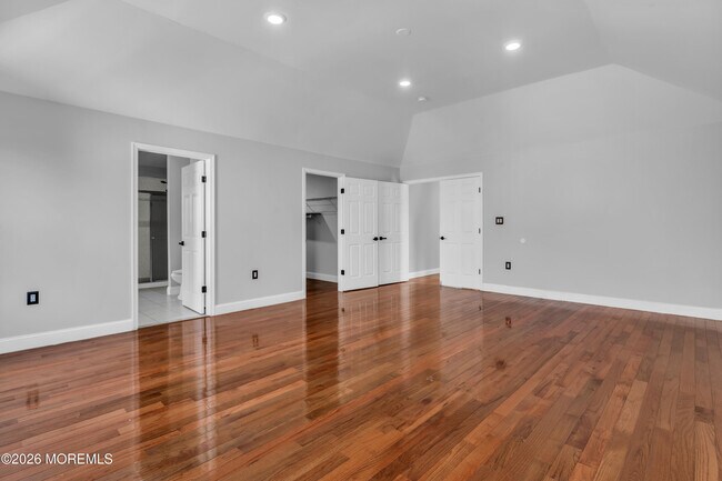 Building Photo - 4 Reuben Ct