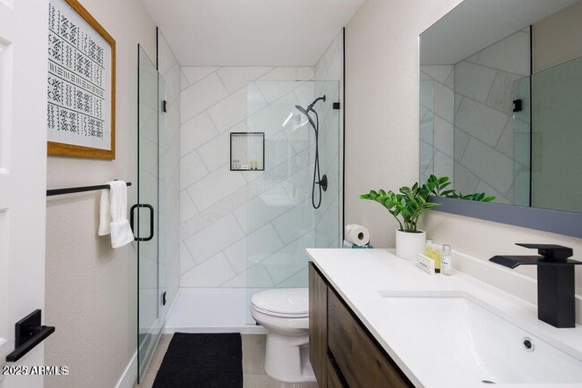 Building Photo - 6174 E Janice Wy