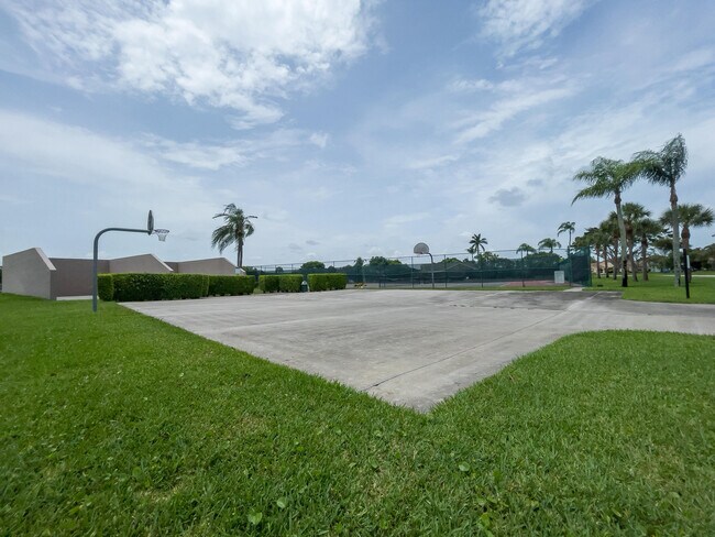 Building Photo - 9730 Boca Gardens Pkwy