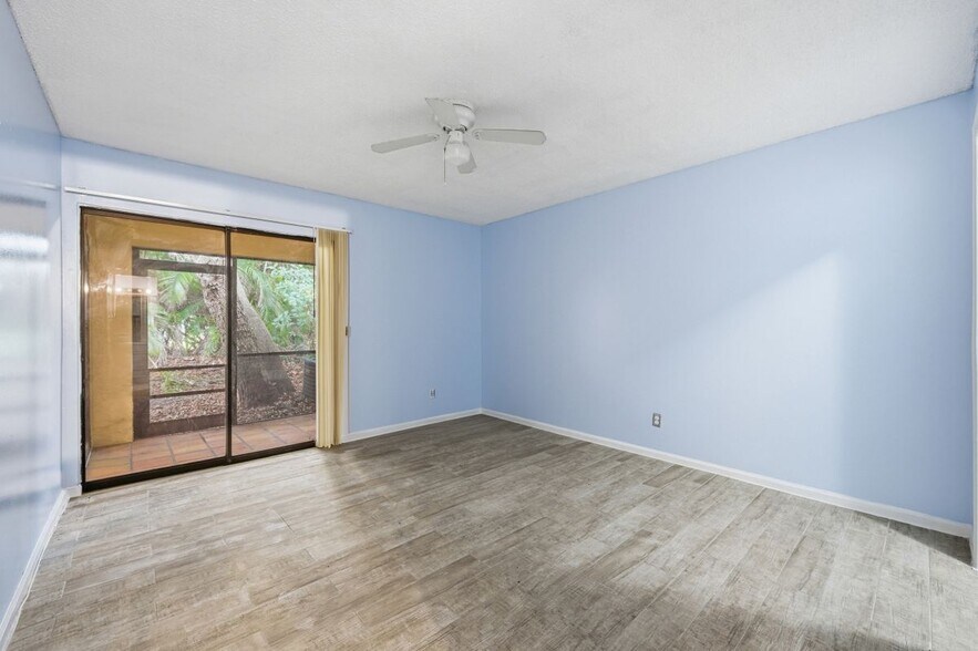 Building Photo - 506 Glenwood Dr