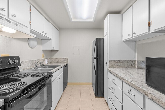 Building Photo - 12168 N Melody Dr
