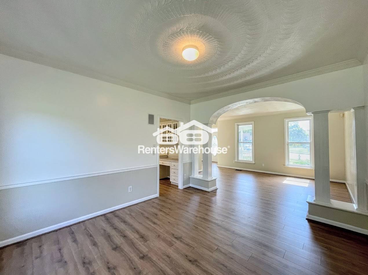 Building Photo - 3512 Canterbury Dr