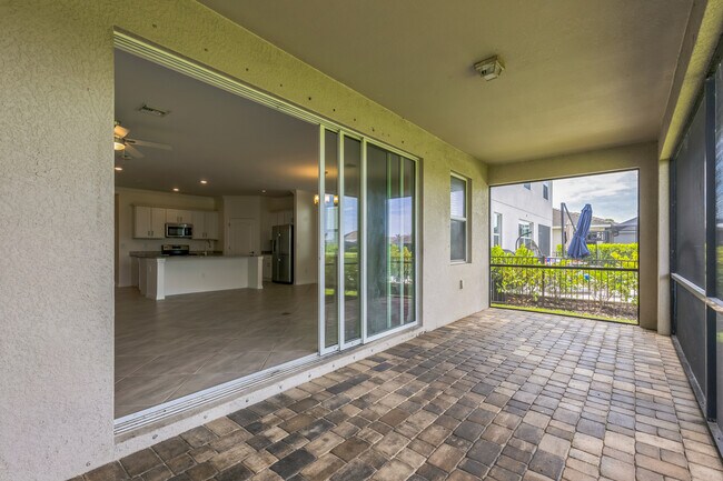 Building Photo - 4318 Teaberry Ln