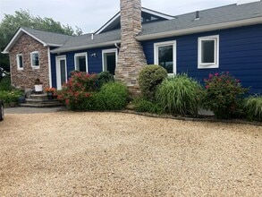 Building Photo - 296 Asharoken Ave