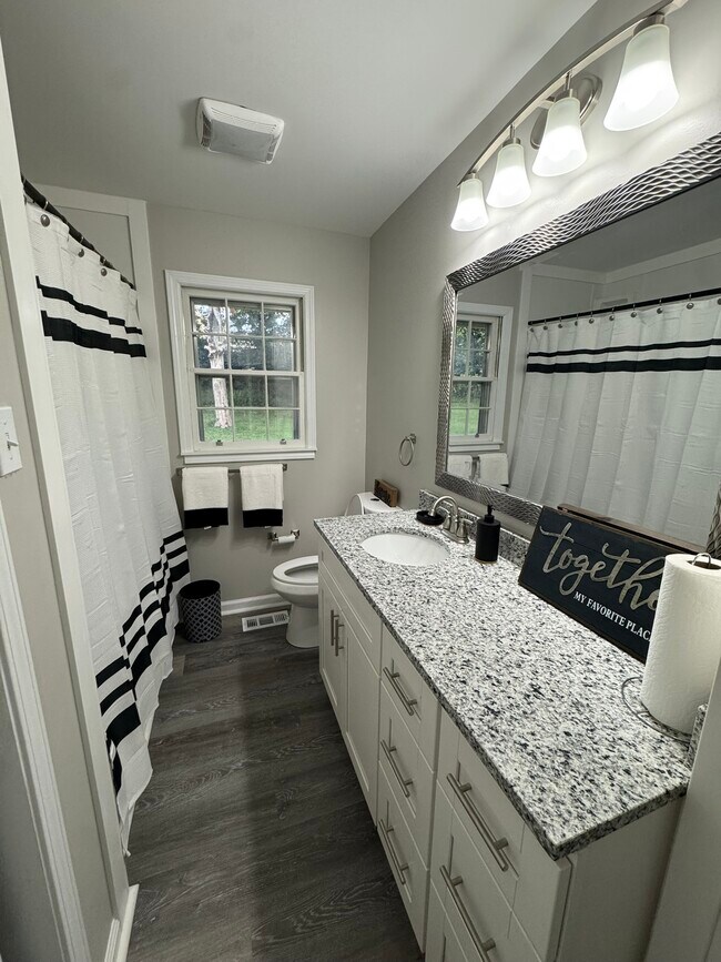 Building Photo - 3706 College Park Cir NW