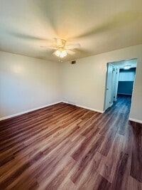 Building Photo - Cypress Rd. 4124-4126