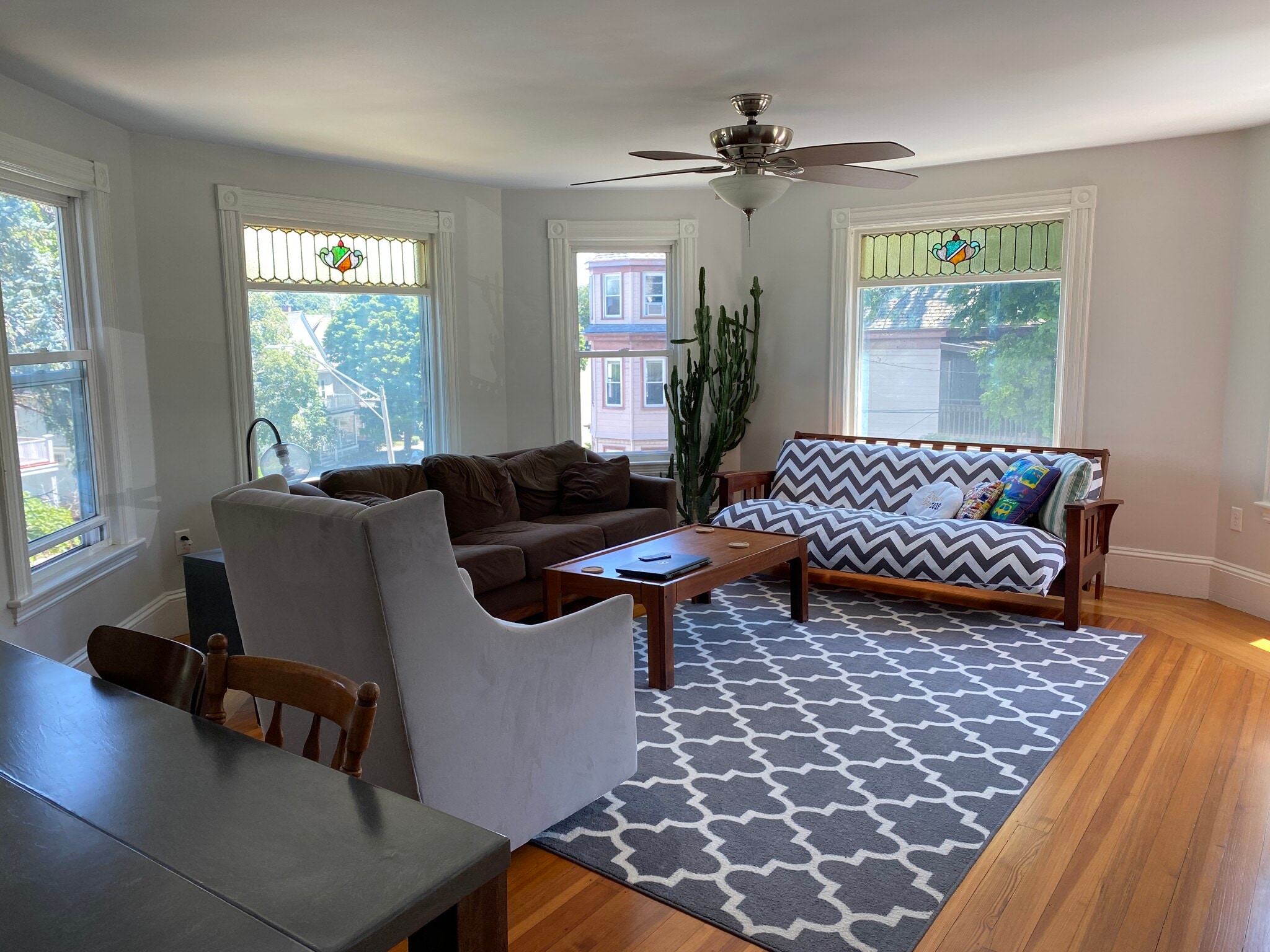 Building Photo - 90 Chandler St