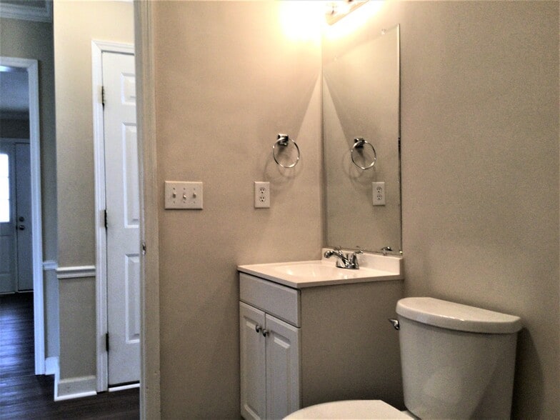 Building Photo - 4341 Becks Park Ln