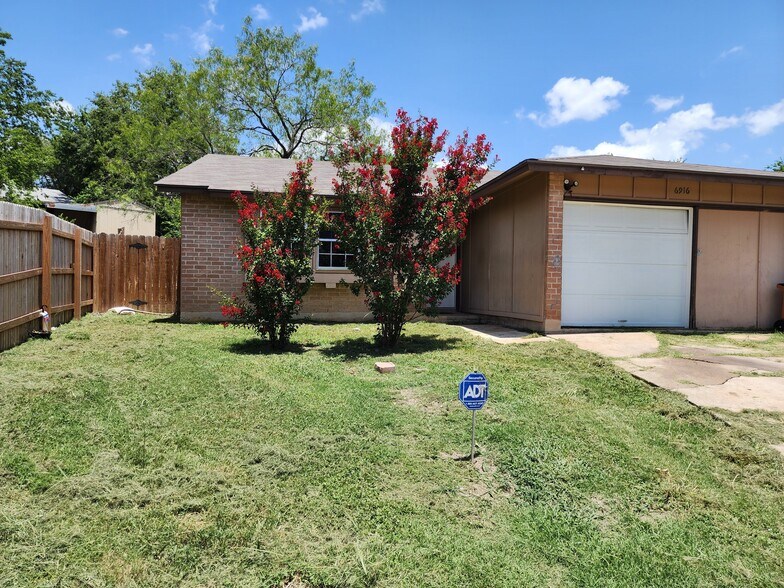 Primary Photo - 6916 Pondsdale Ln
