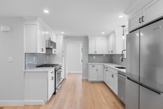 Primary Photo - 22 James St