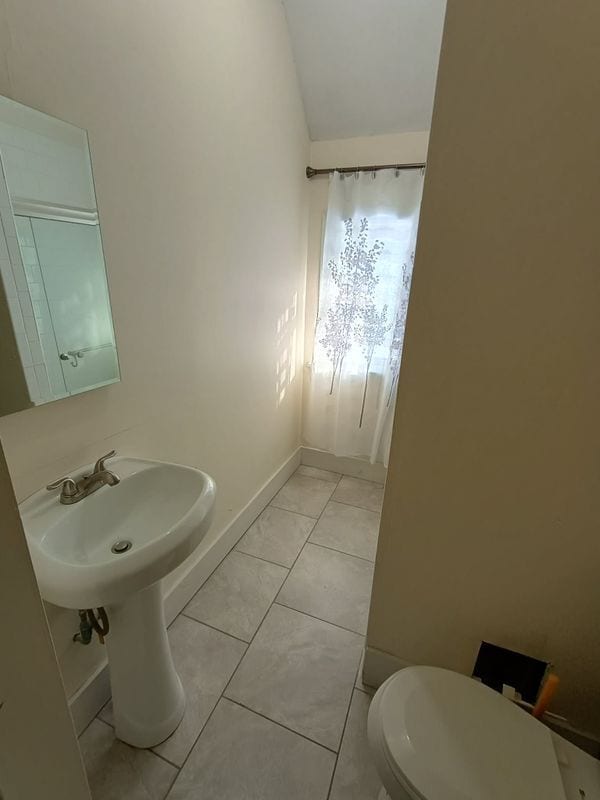 Building Photo - 292 Wilder St