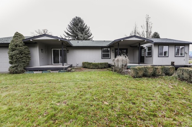 Building Photo - 5113 N McDonald Rd