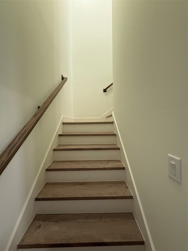 Building Photo - 1815 McKee St