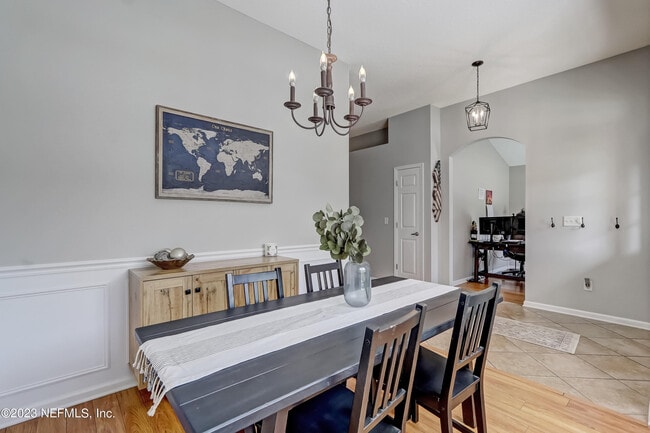 Building Photo - 12004 W Liberty Lake Dr