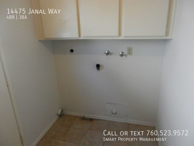 Building Photo - 14475 Janal Way