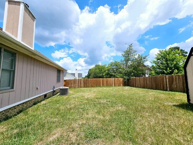 Building Photo - Town Of Springlake