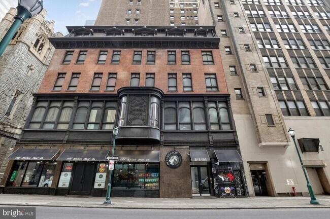 Building Photo - 35 S 13th St