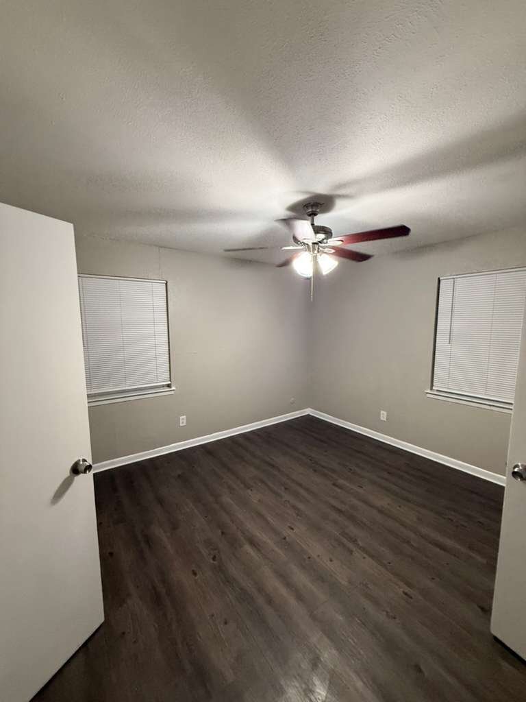 Building Photo - 2522 Normont Cir