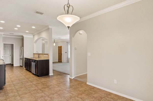 Building Photo - 27126 Villa Toscana