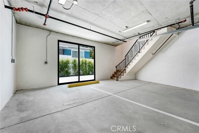 Building Photo - 4036 Rosemont Ave