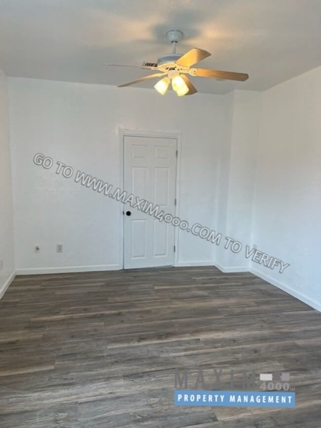 Building Photo - 506 W Ute Ave