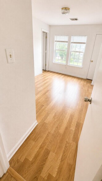 Building Photo - 20724 Patriot Park Ln