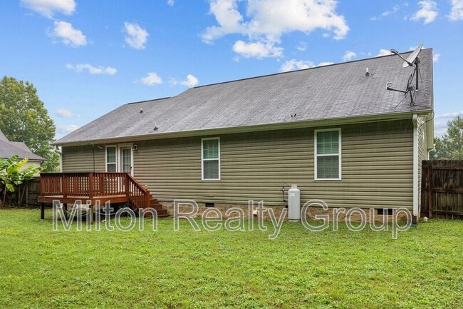 Building Photo - 95 Oxfordshire Dr