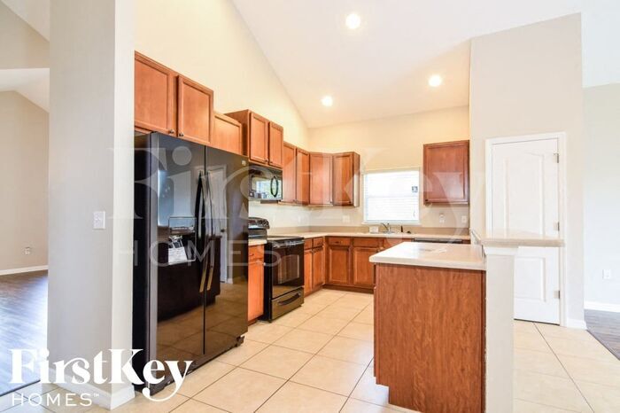 Building Photo - 3203 Magnolia Meadows Dr